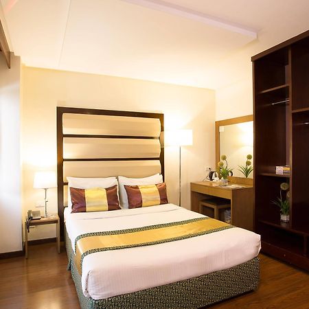 Vieve Hotel Манила Экстерьер фото