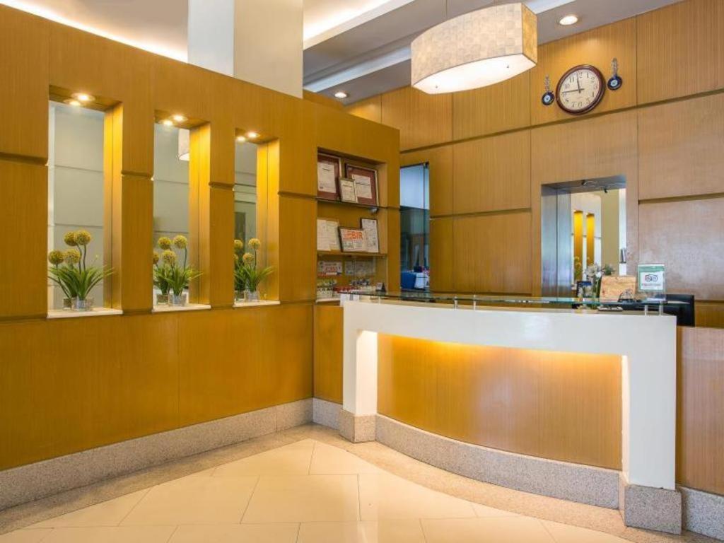 Vieve Hotel Манила Экстерьер фото